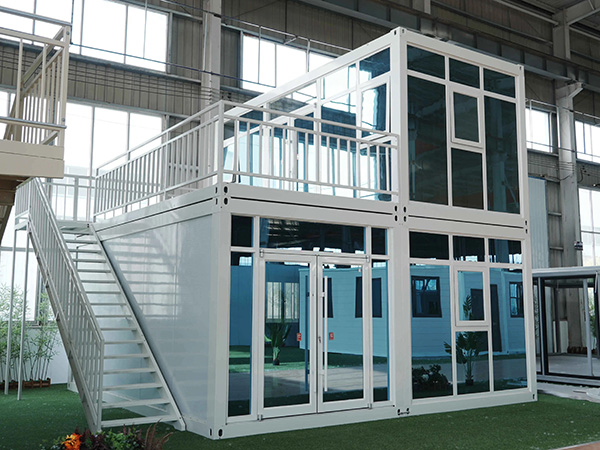 Quick-Assembly Container House