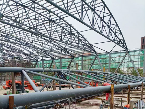 Precautions for Tubular Truss Installation